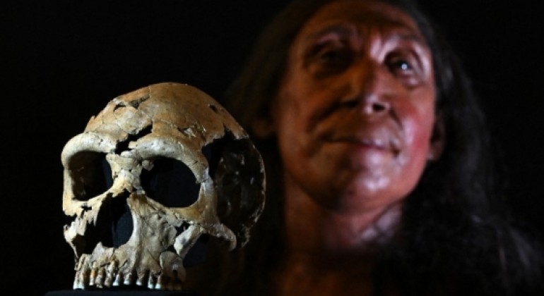 Rekonstruirano lice neandertalke Shanidar Z stare oko 75.000 godina